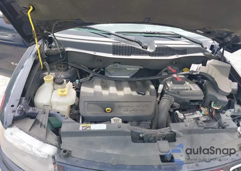 2014 Jeep Compass Sport z USA, uszkodzony, nr VIN 1C4NJDBB0ED734498